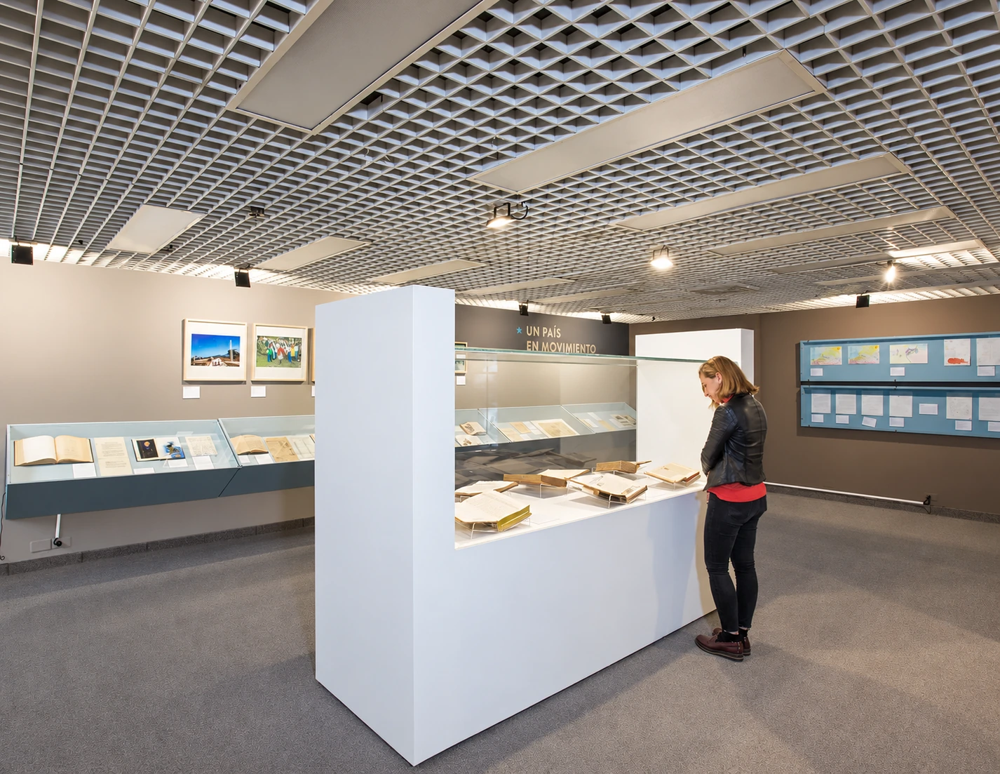 table cases and wall graphics — BLAA 60 years
