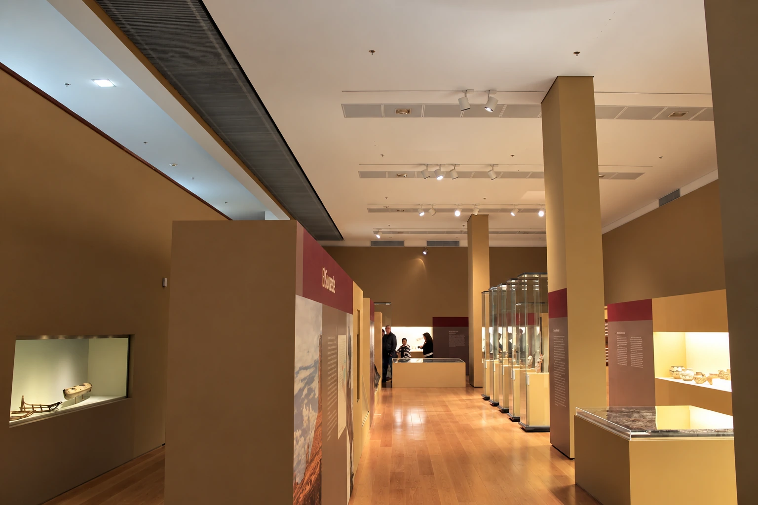 sequence of rooms — Native North Americans: traditions and transitions